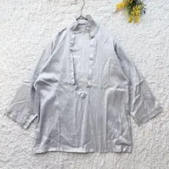 日本製✨ギャラリーヴィー　Ｖネック七分袖シャツ　F ライトグレー　大人上品　薄手