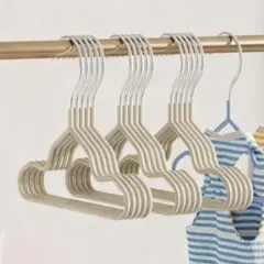 【新品】ペット用洋服ハンガー　10本セット　犬　服　ドッグウェア　小型犬