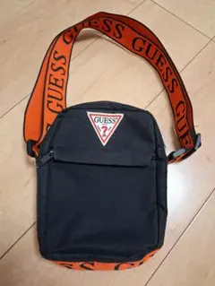 GUESS ショルダーバッグ ブラック オレンジ