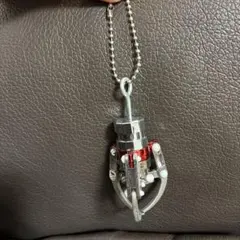 クレーンゲーム アームキーホルダー レッド