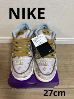 NIKE SB DUNK LOW PRO PRM FN5880-001のサムネイル