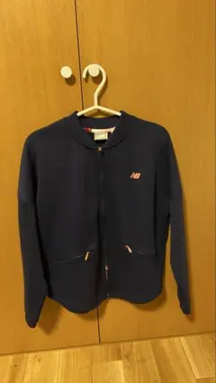 New Balance ネイビー ジャケット