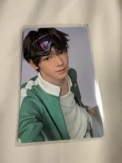 TWS play hard 封入トレカ シニュ　play mode Ver