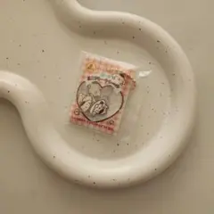 ポムポムプリン　フレークシール風チャーム