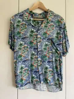 パイナップル シャツ