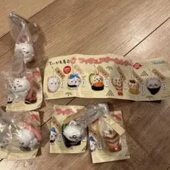 ちいかわ寿司　フィギュアキーホルダー　ガチャ　3種５個セット　モモンガ　シーサー