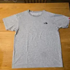 THE NORTH FACE グレー Tシャツ