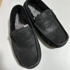 2026年最新】UGG カラー：ブラック系 モカシン・デッキシューズの人気