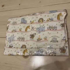 GELATO PIQUE おむつ替えマット 動物柄