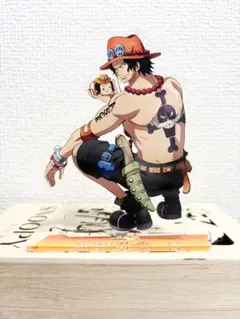 麦わらストア限定　ワンピース バースデー アクスタ エース