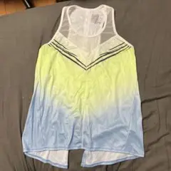 テニスタンクトップ　Lucy in love