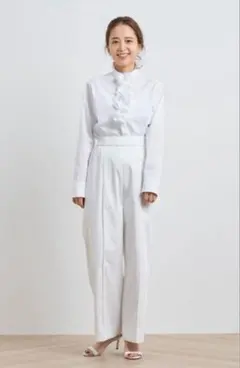 美品　ヨリ　yori スプリングサテンワイドパンツ　36 パンツ　ホワイト