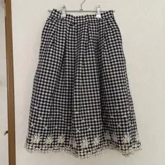 CHARM BERRY TIC/お花刺繍スカラップスカート/春・夏服/Mサイズのサムネイル