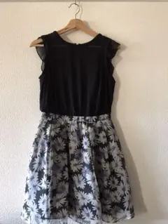 リランドチュール　花柄シフォンワンピース