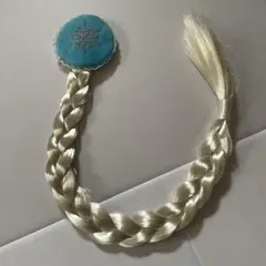 雪の結晶モチーフ付き 三つ編みヘアアクセサリー