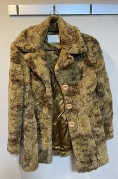 Item thumbnail for item b4f61e88-f695-499c-866c-663a035a9e46