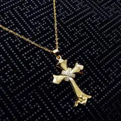 数量限定　クロスネックレス　ラインストーン　ラグジュアリー　定番　限定　大ヒット