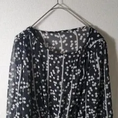 Q58　ぴ　トップス