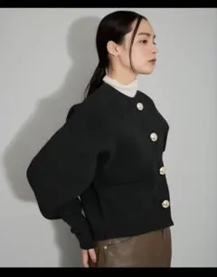 アダムエロペ　【サステナブル】BIGボタンニットカーディガン　ブラック
