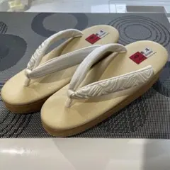 Item thumbnail for item 0839a910-d17b-4e94-b0df-7fb143e65040