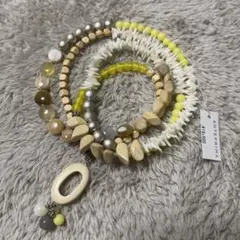 Item thumbnail for item b42060ba-defa-4204-9ac9-d27c7e6111b3