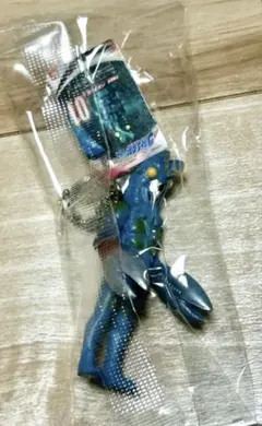 ウルトラソブビシリーズ　ミニチュアスイングマスコット　バルタン星人