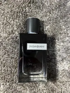 Yves Saint Laurent オードパルファム　100ml 男性用香水