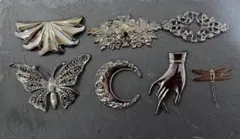 ゴシック・ヴィンテージ調 ブラスチャーム7個セット ガンメタ ハンドメイド素材