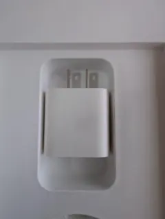 Apple純正 USB-C 20W 電源アダプタ