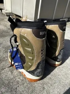 Item thumbnail for item e3231409-41e1-49fa-a3a7-4a2da789cad1