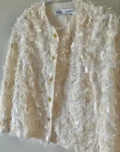 ZARA ノーカラー フリンジジャケット クリーム色