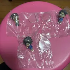 名探偵コナン　ガチャガチャフィギュア　服部平次２個　世良真純