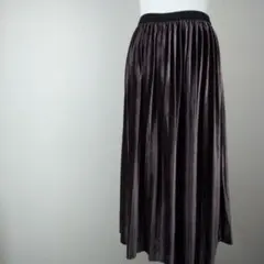 ダークブラウン ベルベットベロアライク プリーツスカート　ミモレ丈