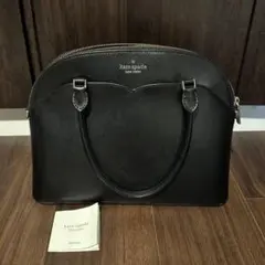 Item thumbnail for item e64df4b2-601f-4c39-8564-767bb501b5f8