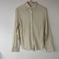 ベージュ 長袖シャツ