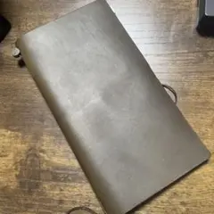 トラベラーズノート　レギュラーサイズ　オリーブ