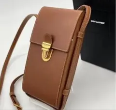 2026年最新】SAINT LAURENT PARIS 付属品：箱 メンズ スマホショルダー 