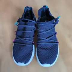 adidasウルティマモーションスニーカーULTIMAMOTIONのサムネイル