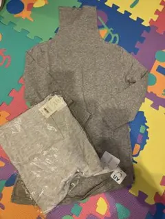 【即日発送】2枚セット　新品未使用　ハイネック長袖カットソー　M