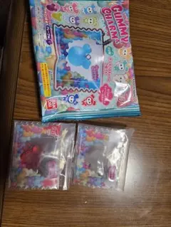 TWICE LOVELYS GUMMYCHARM グミ風チャーム 2点セット