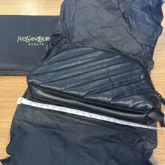 Yves Saint Laurent ブラックポーチ