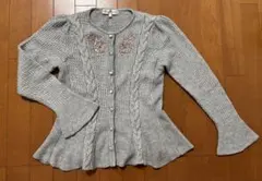 超美品☆ スーパービューティーのバラ刺繍入り姫袖ニットカーディガン