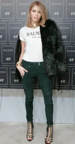 2025年最新】BALMAIN H＆M バルマンの人気アイテム - メルカリ