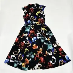 【美品】asos エイソス　花柄Aラインワンピース　ジャージ素材　華やか