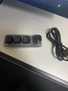 3key キーボード　赤軸　新品未使用