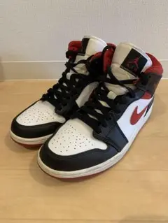エアジョーダン1 MID ホワイト/ブラック/ジムレッド