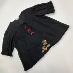 【美品】ピンクハウス 白 さくらんぼ刺繍 綿ローンブラウスのサムネイル