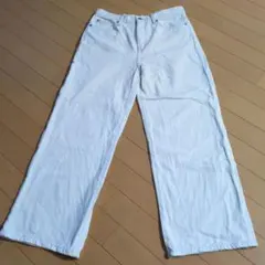 UNIQLO ワイドストレートジーンズ　26
