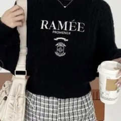 NICE CLAUP フロント刺繍ケーブルニット　ブラック