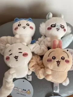 ちいかわ ぬいぐるみシュシュ　4種 ハチワレ モモンガ うさぎ